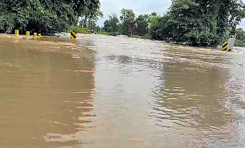 Kangrukonda Bridge submerged under rainwater