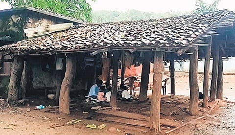 Students being taught in a cowshed due to lack of school building