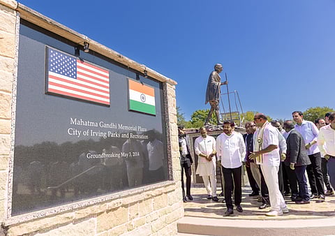 CM A Revanth Reddy paid homage to the Gandhi statue in Dallas, Texas, US, along with ministerial colleagues D Sridhar Babu and Komatireddy Reddy Venkat