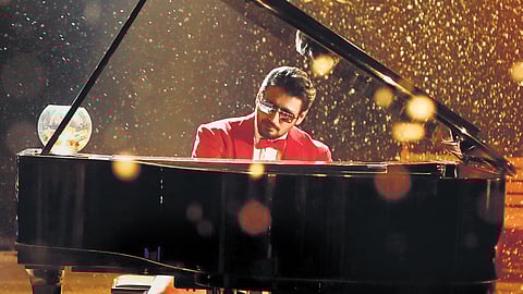 'Andhagan' movie review: An effective star cast lights up this faithful remake