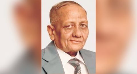 Dr Ram Narain Agarwal