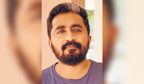 Director Anand Ekarshi