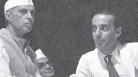 Jawaharlal Nehru with Minoo Masani, 1945.