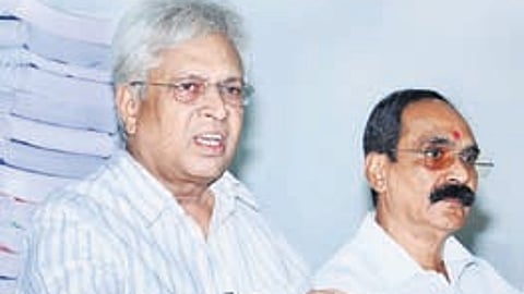 Former Congress MP seeks clarity on ‘burnt’ EVM memory