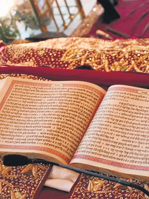 MEA raises Sikh holy book seizure with Qatari government