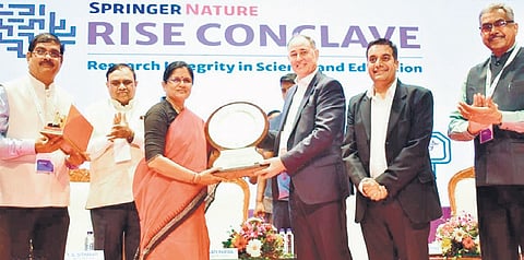 Dy CM Pravati Parida being presented a memento at RISE conclave on Tuesday