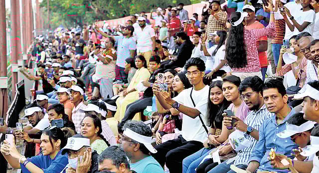 The crowd was a mix of motorsport enthusiasts and curious onlookers witnessing the sport for the first time | P Ravikumar