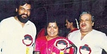 Lathika with K J Yesudas and P Jayachandran