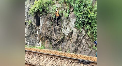 Special hill gangs & tunnel teams to ensure smooth rail traffic in Odisha