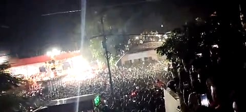 Tin roof collapses in Saran during cultural show on the occasion of Mahaviri procession.