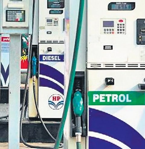 Crude oil prices decline below $70;
petrol, diesel unlikely to get cheaper