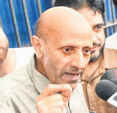 Struggle not limited to Art 370, but for solving K-issue, says Er Rashid