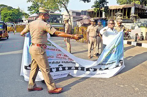 24 members who were part of left unions including AICCTU, AIUTCU,CITU, LPF etc, detained by city police for attempting to protest in support of Samsung workers at Valluvar Kottam.
