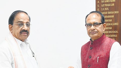 Agriculture Minister Thummala Nageshwara Rao with Union Agriculture Minister Shivraj Singh Chouhan in Delhi