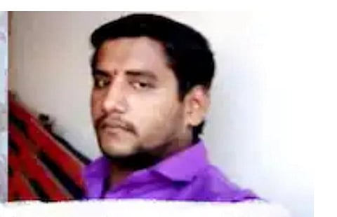 Akshay Shinde was accused of sexually assaulting two girls at a school in Badlapur town of Maharashtra.