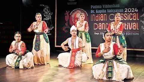 Ramakrishna Talukdar and party performing Sattriya at Bharat Bhavan in Thiruvananthapuram as part of Indian Classical dance festival