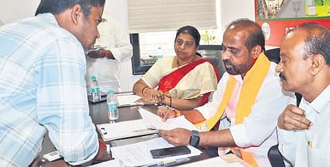 Minister Satya Kumar took part in the Varadhi programme at the BJP office