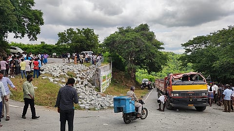 The three died on the spot as bricks from the vehicle fell on them. Helper Govinda also died in the accident.