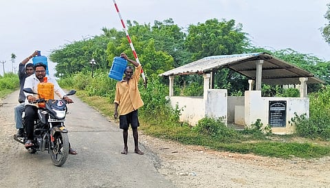 Villagers of Sivapuram in Penuganchiprolu mandal of NTR district are forced to take a 2.5 km walk to a border village in Telangana to fetch water