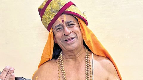 Zooming in on the lives of legends