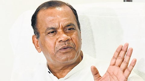 Roads and Buildings Minister Komatireddy Venkat Reddy addresses the media in Hyderabad on Tuesday