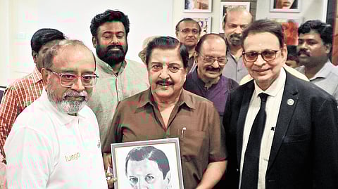 Artist TSN, actor Sivakumar, and Dr Mohan Rajan, at the ‘Different Strokes’ exhibition