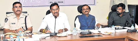 Balashowry, Co-Chairman and Vijayawada MP Kesineni Sivanath assessed the progress of the airport’s expansion with officials and AAC members.