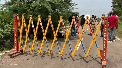 Police have cordoned off the crime scene .