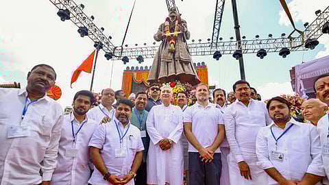 Congress leader and LoP in Lok Sabha Rahul Gandhi poses for group photos after unveiling the statue of Chhatrapati Shivaji Maharaj, at Bhagwa Chowk, in Kolhapur.