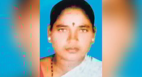 50-year-old woman dies after live wire falls on her