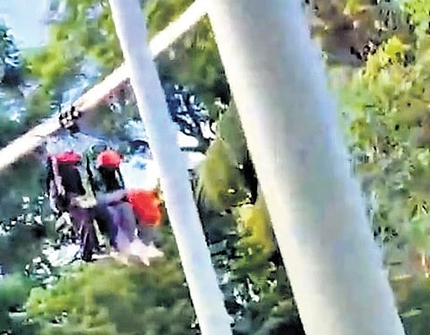 The slow speed (5km/hr) caused the zipline ride to stop mid way