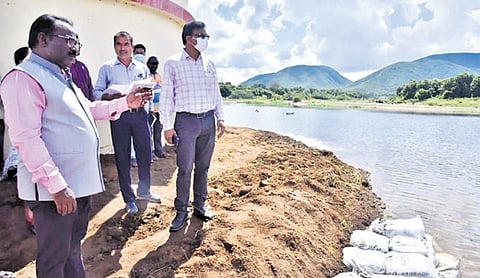 District Collector BR Ambedkar inspects infiltration well at River Champavathi