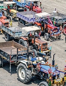 Andhra govt allows tractors to transport sand