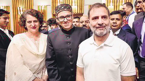 Power Games | Congress may join J&K government after Maharashtra polls