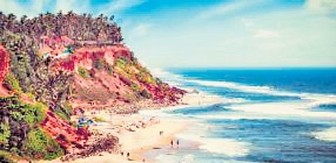 Despite repeated collapses, parking continues unabated on Varkala Cliff