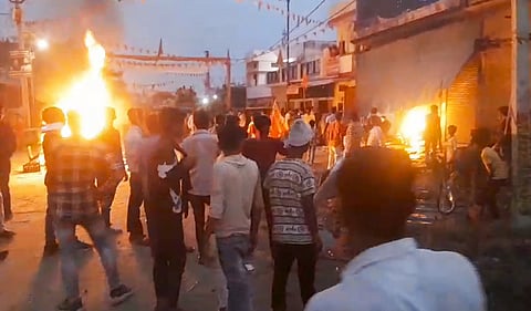 SCREENGRAB| Bahraich: People set fire to two-wheelers after a youth died of a gunshot wound during a religious procession carrying an idol