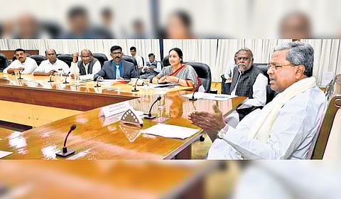 Chief Minister Siddaramaiah, Chief Secretary Shalini Rajaneesh and others at a meeting on internal reservation in Bengaluru on Saturday