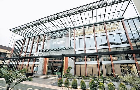 The renovated Devagiri college library