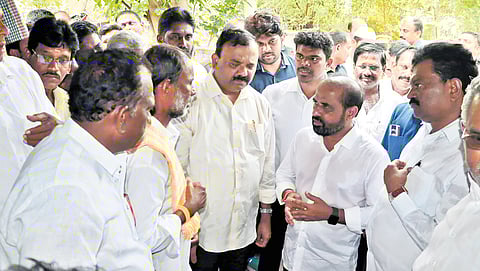 Health Minister Satya Kumar Yadav interacted with residents of Anajanapuram Colony in Dachepalli of Palnadu district on Friday
