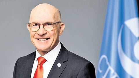 ‘Global N-monitoring system transparent’