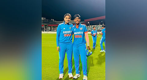 Shweta Sehrawat (r) with her India A teammate Raghvi Bist