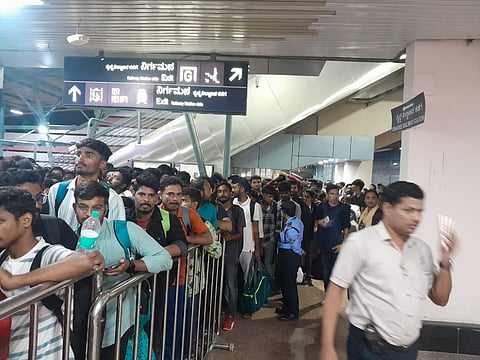 Commuters experienced a horrendous journey on Monday as Metro trains struggled to accommodate the massive crowds returning to the city after the Deepavali break.