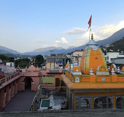 The revered Kamleshwar Mahadev Temple, steeped in centuries-old tradition, is buzzing with preparations for the "Khada Diya" ceremony, scheduled for November 14.