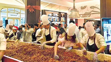 Le Meridien sets off jingle bells in style in Kochi