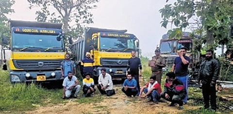 40 tonne white quartz stone seized, six held in Odisha