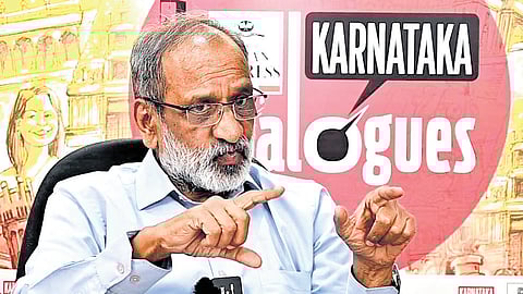 Dr Purushottam M Kulkarni