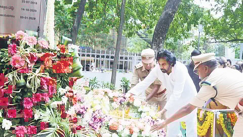 Deputy Chief Minister Pawan Kalyan pays tributes to martyrs at a programme held at Aranya Bhavan in Guntur on Sunday to mark State Forest Martyrs’ Day