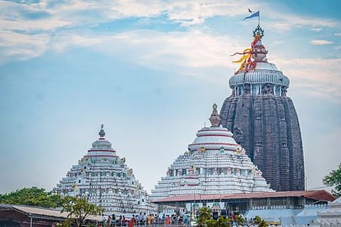 Give satisfactory reply within 7 days or face action: Srimandir admin