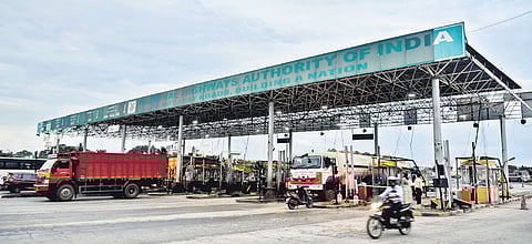 Surapattu toll plaza at Ambattur in Chennai