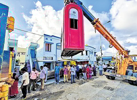 10 carts have already been set up in Semmencherry and allotted to vendors